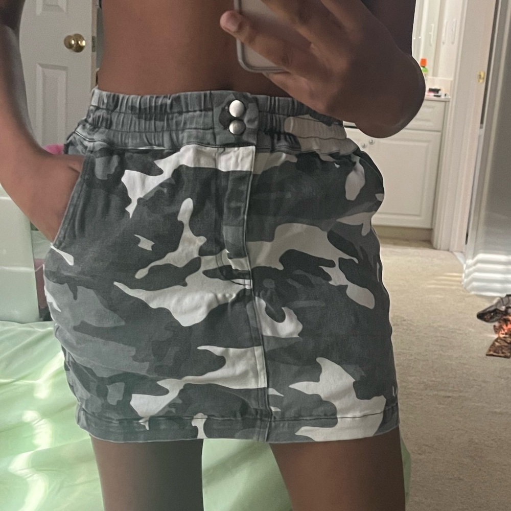 Camo skirt